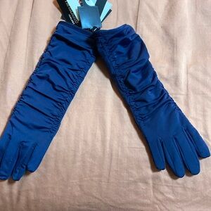 Blue Thinsulate gloves with ruching and tech touch fingertip NWT